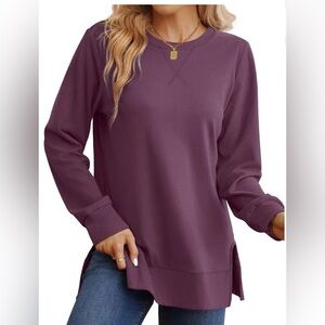 MOSHU Crewneck Sweatshirt for Women Side Split Long Sleeve. Size Large. Purple